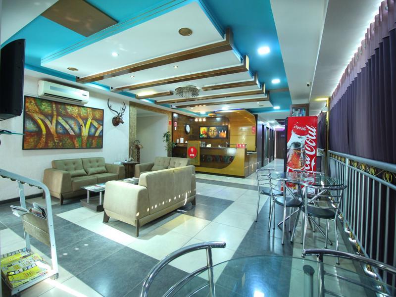 Oyo 4161 Hotel Shailly Inn 아흐메다바드 외부 사진